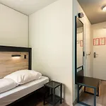 A&o Frankfurt Galluswarte Hotel 2*