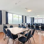 A&o Frankfurt Galluswarte 2*