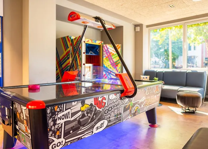 法兰克福加鲁斯维亚特尔a&o经济型连锁酒店 酒店 2*