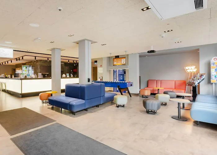 法兰克福加鲁斯维亚特尔a&o经济型连锁酒店 2*