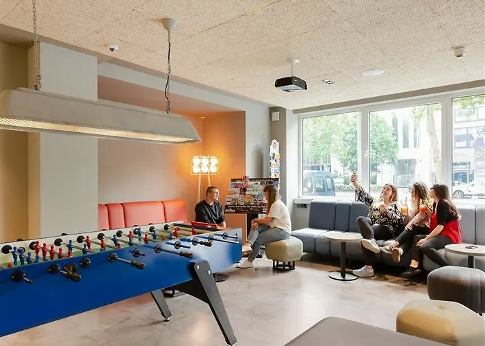 法兰克福加鲁斯维亚特尔a&o经济型连锁酒店 酒店