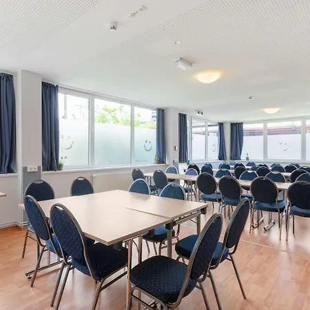 A&o Frankfurt Galluswarte 2*