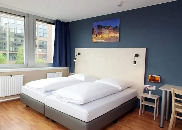 A&o Frankfurt Galluswarte Otel Frankfurt am Main