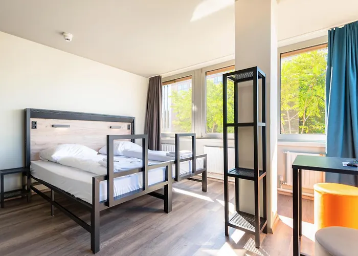 Otel A&o Frankfurt Galluswarte 2*