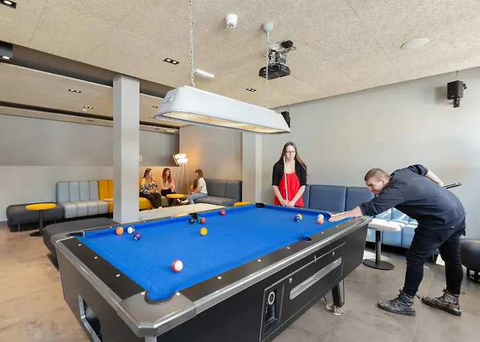 A&o Frankfurt Galluswarte 2*