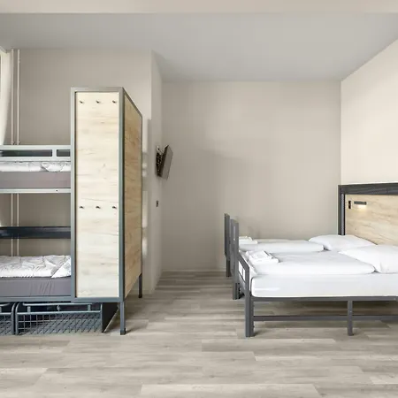 Otel A&o Frankfurt Galluswarte